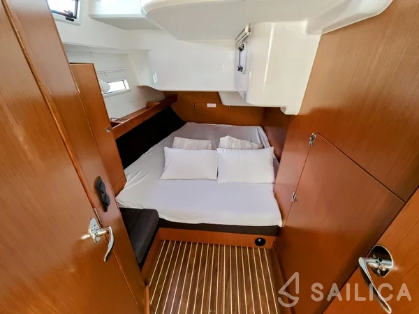 Bavaria 51 Cruiser - Yacht Charter Sailica