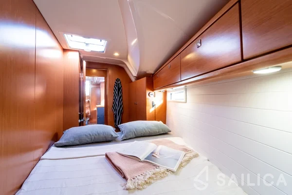Bavaria 46 Cruiser - Yacht Charter Sailica