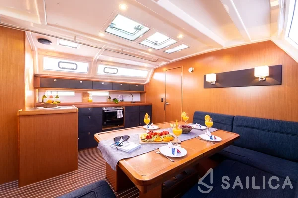 Bavaria 46 Cruiser - Yacht Charter Sailica