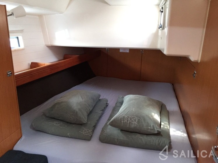 Bavaria 46 Cruiser - Yacht Charter Sailica