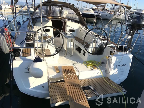 Sun Odyssey 349 - Yacht Charter Sailica