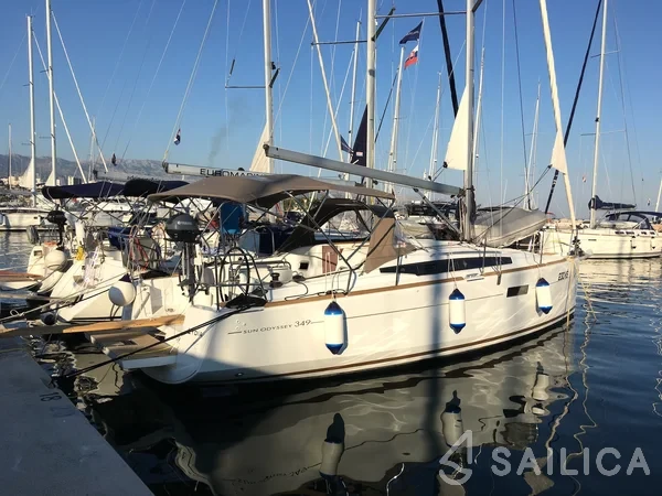 Sun Odyssey 349 - Yacht Charter Sailica