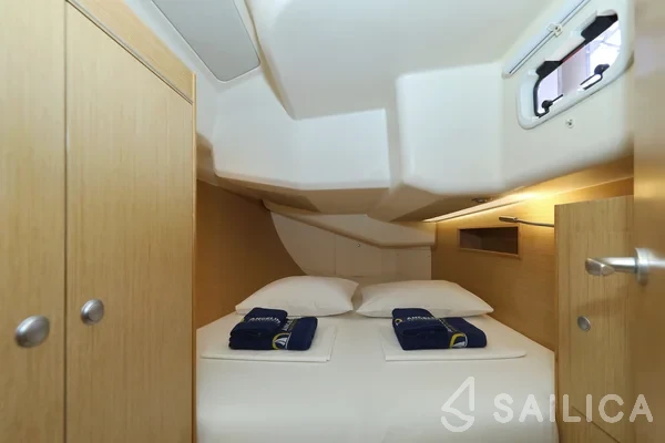 Hanse 455 - Yacht Charter Sailica