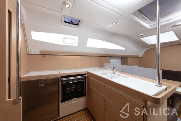 Elan 45 Impression - Yacht Charter Sailica