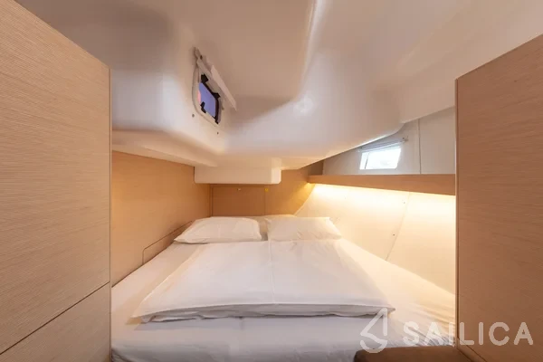 Elan 45 Impression - Yacht Charter Sailica