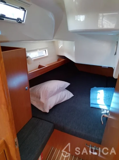 Bavaria 37 Cruiser - Yacht Charter Sailica