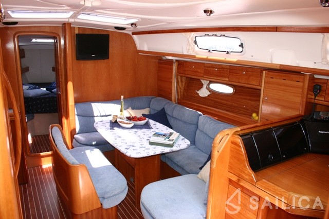 Bavaria 39 Cruiser - Yacht Charter Sailica