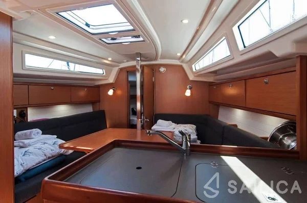 Bavaria 34 Cruiser - Yacht Charter Sailica