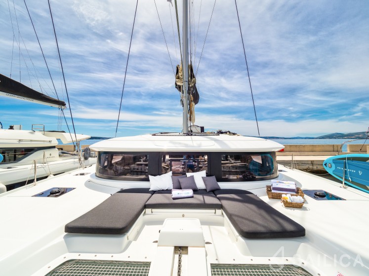 Lagoon 46  - Yacht Charter Sailica