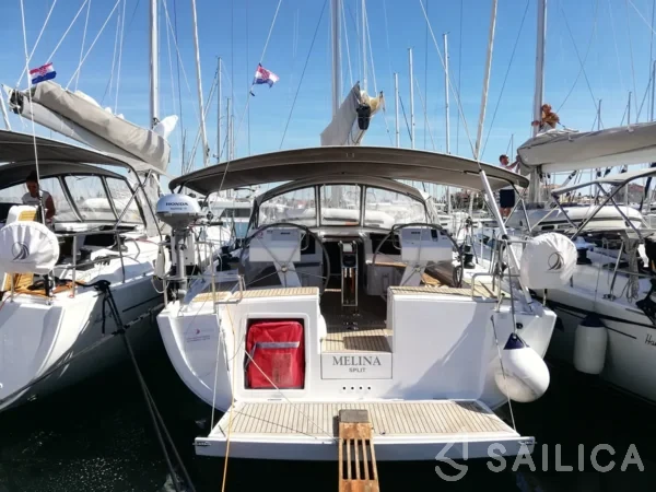 Hanse 455 - Yacht Charter Sailica