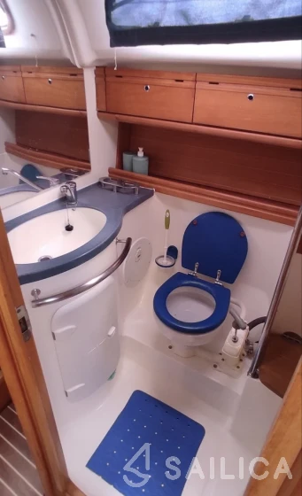 Bavaria 39 Cruiser - Yacht Charter Sailica