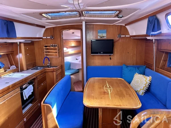 Bavaria 39 Cruiser - Yacht Charter Sailica