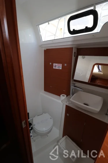 Dufour 460 GL - Yacht Charter Sailica