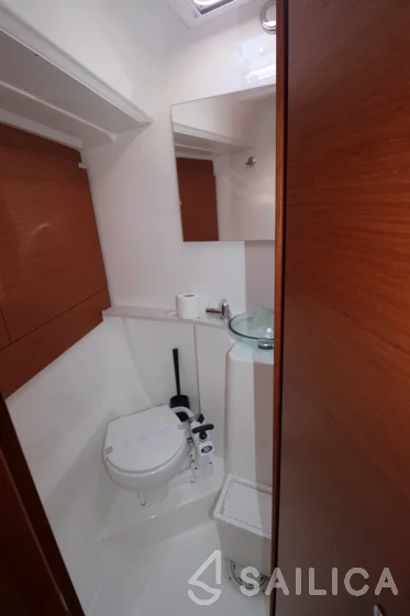 Dufour 460 GL - Yacht Charter Sailica