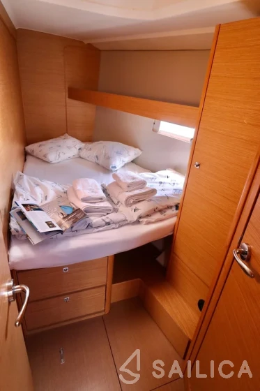 Dufour 460 GL - Yacht Charter Sailica