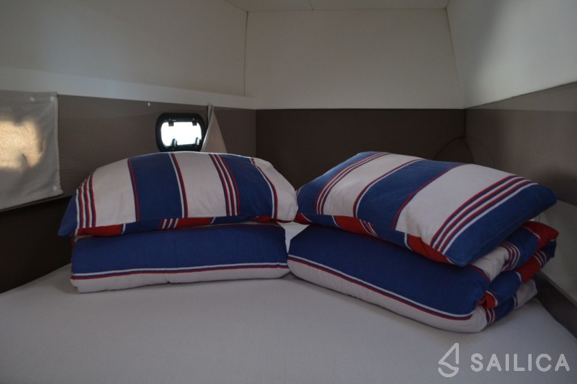 Bali 4.0 - Yacht Charter Sailica