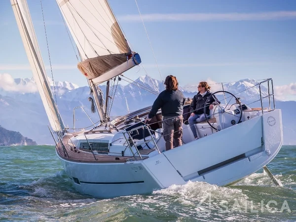 Dufour 310 GL - Yacht Charter Sailica