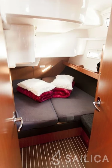Bavaria 51 Cruiser - Yacht Charter Sailica