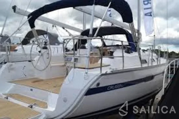 Bavaria 45 Cruiser - Yacht Charter Sailica