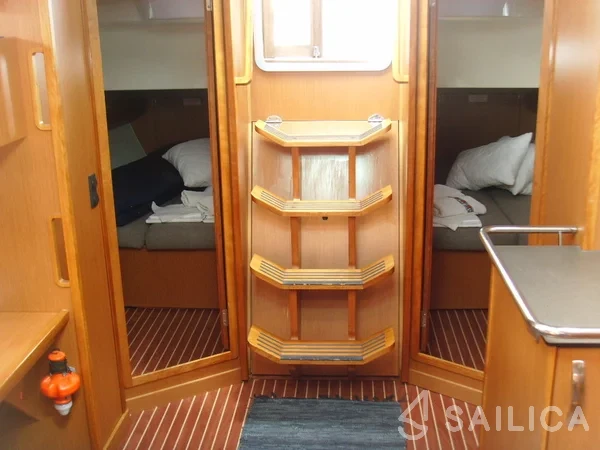 Bavaria 45 Cruiser - Yacht Charter Sailica