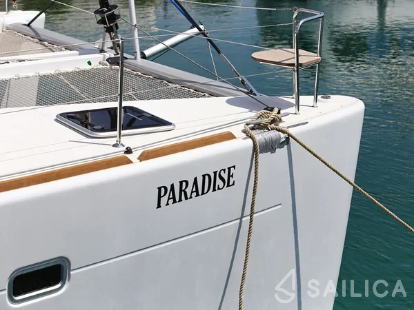 Lagoon 450  Flybridge - Yacht Charter Sailica
