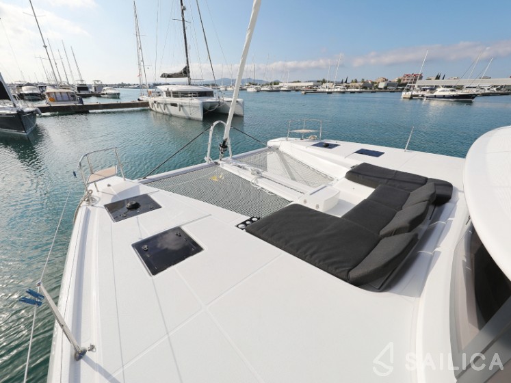 Lagoon 50 - Yacht Charter Sailica
