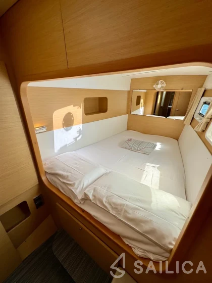 Lagoon 440 - Yacht Charter Sailica