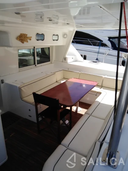 Lagoon 440 - Yacht Charter Sailica
