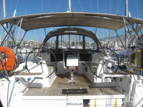 Dufour 382 GL - Yacht Charter Sailica