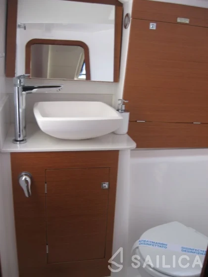 Dufour 382 GL - Yacht Charter Sailica