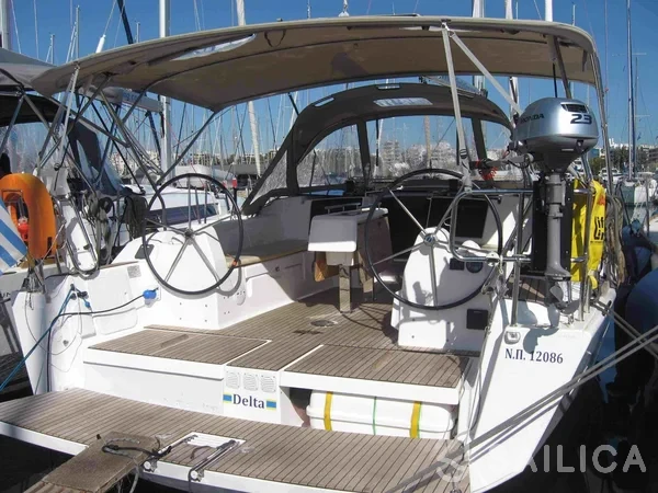Dufour 382 GL - Yacht Charter Sailica