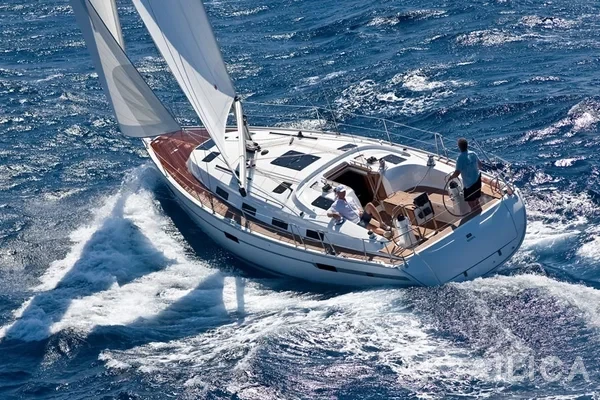 Bavaria 40 Cruiser - Yacht Charter Sailica