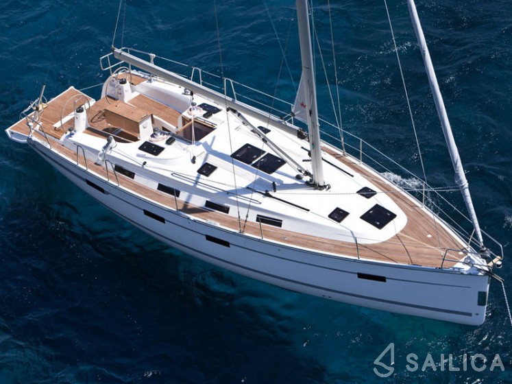 Bavaria 40 Cruiser - Yacht Charter Sailica