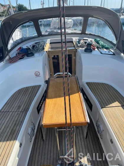Bavaria 40 Cruiser S - Yacht Charter Sailica
