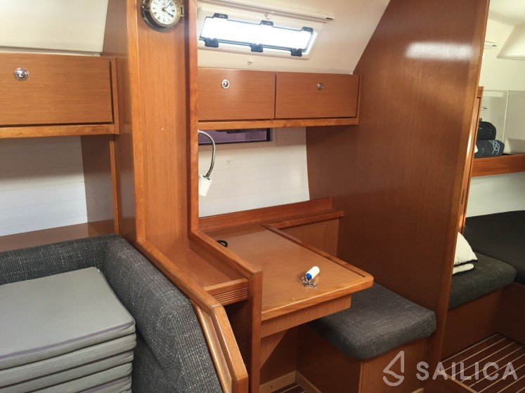 Bavaria 40 Cruiser S - Yacht Charter Sailica