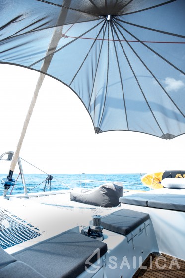 Lagoon 500 - Yacht Charter Sailica