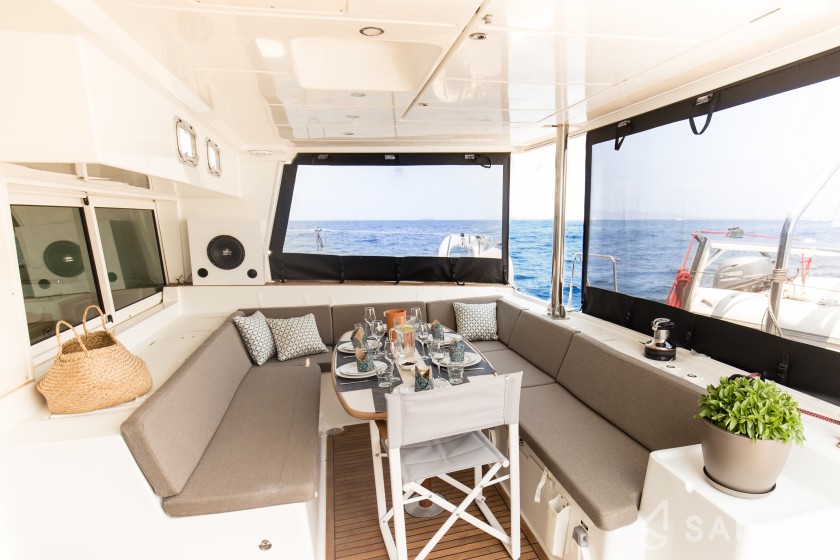 Lagoon 500 - Yacht Charter Sailica