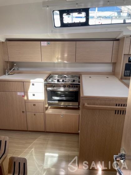 Bavaria C38 - Yacht Charter Sailica