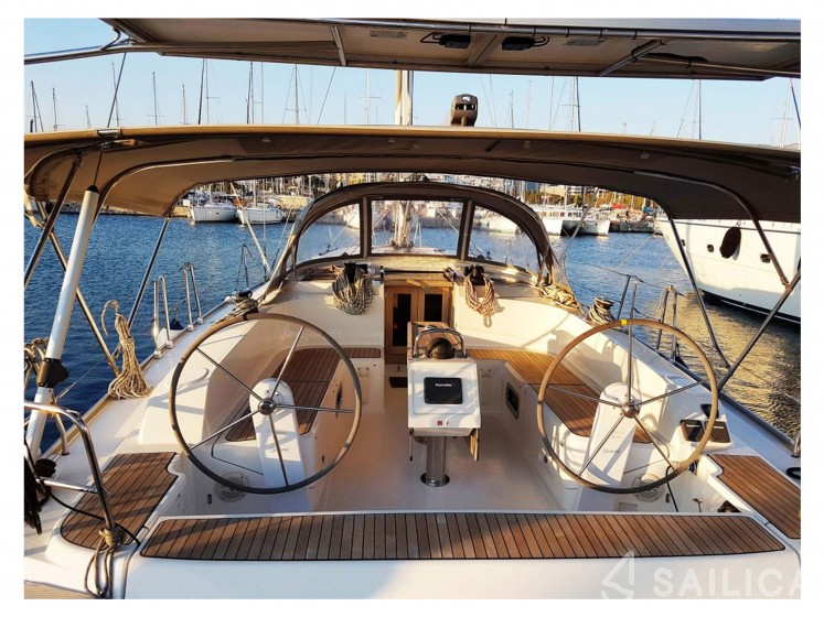 Bavaria 46 Cruiser - Yacht Charter Sailica