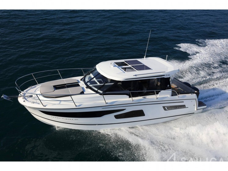 Merry Fisher 1095 - Yacht Charter Sailica