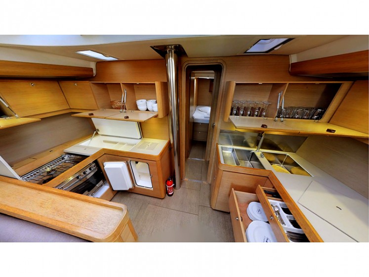 Dufour 500 Grand Large - Yacht Charter Sailica