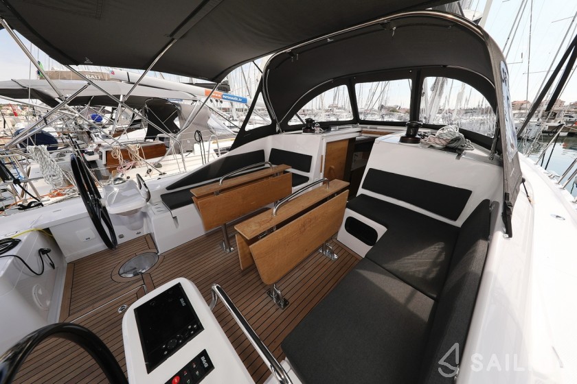 Elan 45 Impression - Yacht Charter Sailica