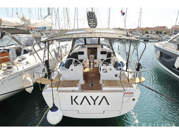 Elan Impression 40.1 - Yacht Charter Sailica