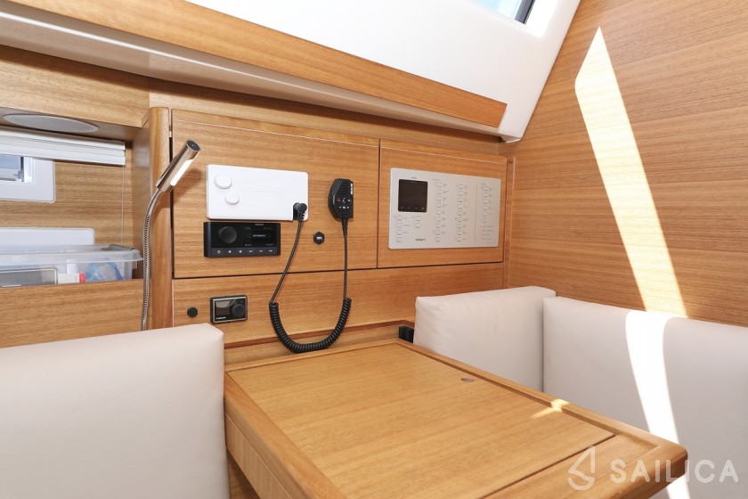 Elan Impression 40.1 - Yacht Charter Sailica