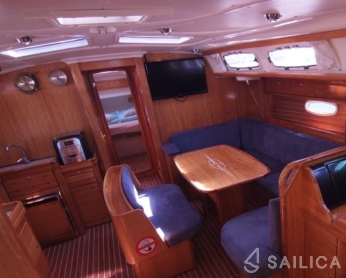 Bavaria 46 Cruiser - Yacht Charter Sailica