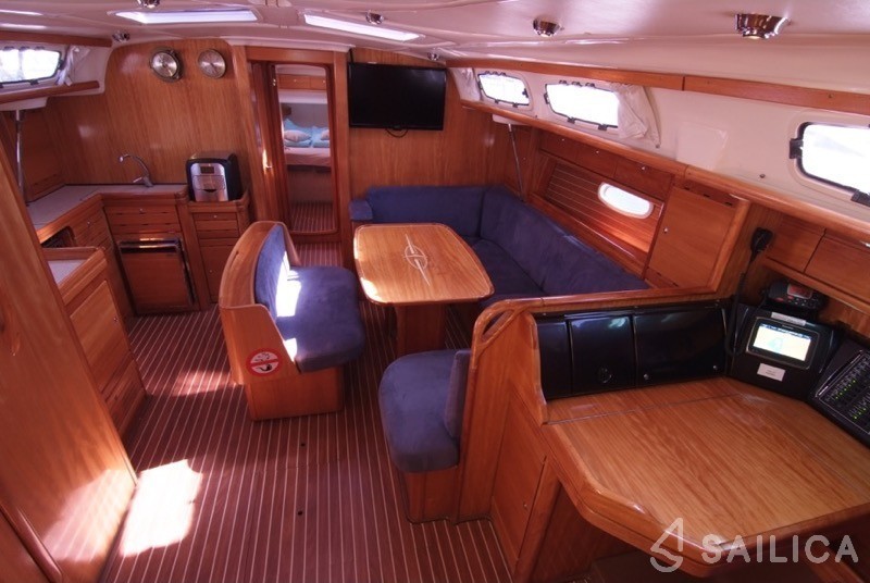 Bavaria 46 Cruiser - Yacht Charter Sailica