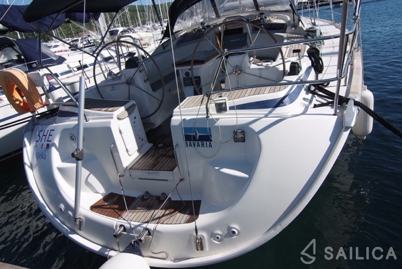 Bavaria 46 Cruiser - Yacht Charter Sailica