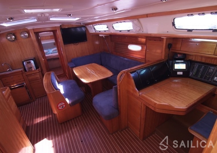 Bavaria 46 Cruiser - Yacht Charter Sailica