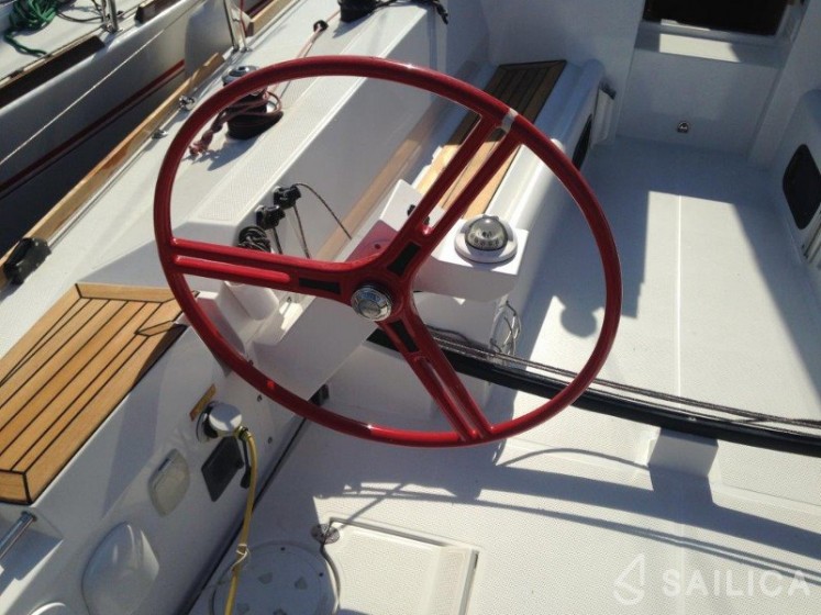 Elan 350 - Yacht Charter Sailica