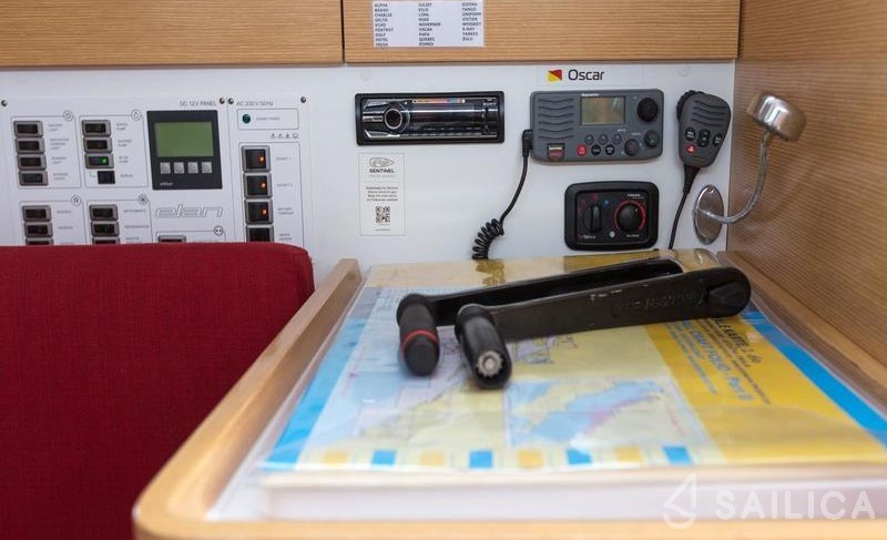 Elan 350 - Yacht Charter Sailica